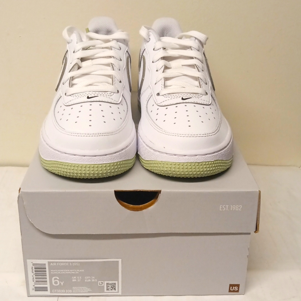 Air force 1 (m size 6)